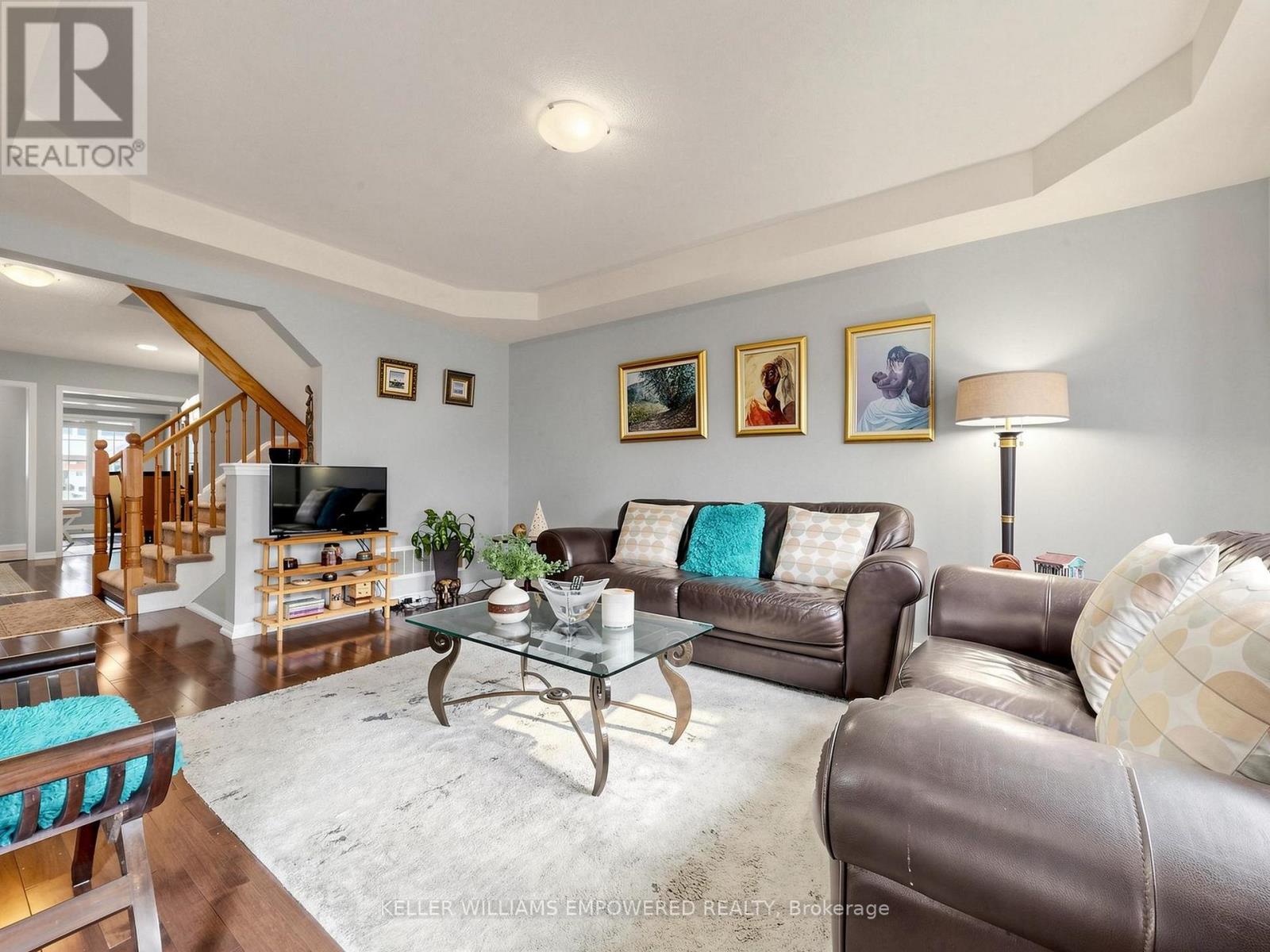 203 CHILCOTT CRESCENT - 9