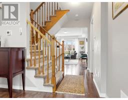 203 Chilcott Crescent, Newmarket, ON L3X3G6 Photo 24