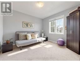 203 Chilcott Crescent, Newmarket, ON L3X3G6 Photo 33