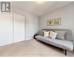 203 Chilcott Crescent, Newmarket, ON L3X3G6 Photo 34
