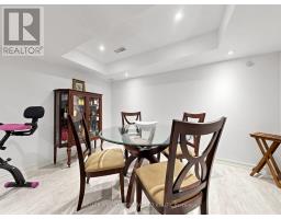 203 Chilcott Crescent, Newmarket, ON L3X3G6 Photo 43