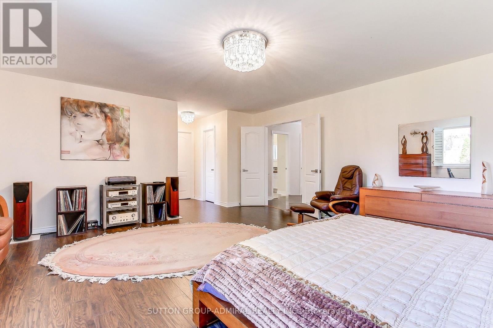 322 HARRY BEER COURT - 25