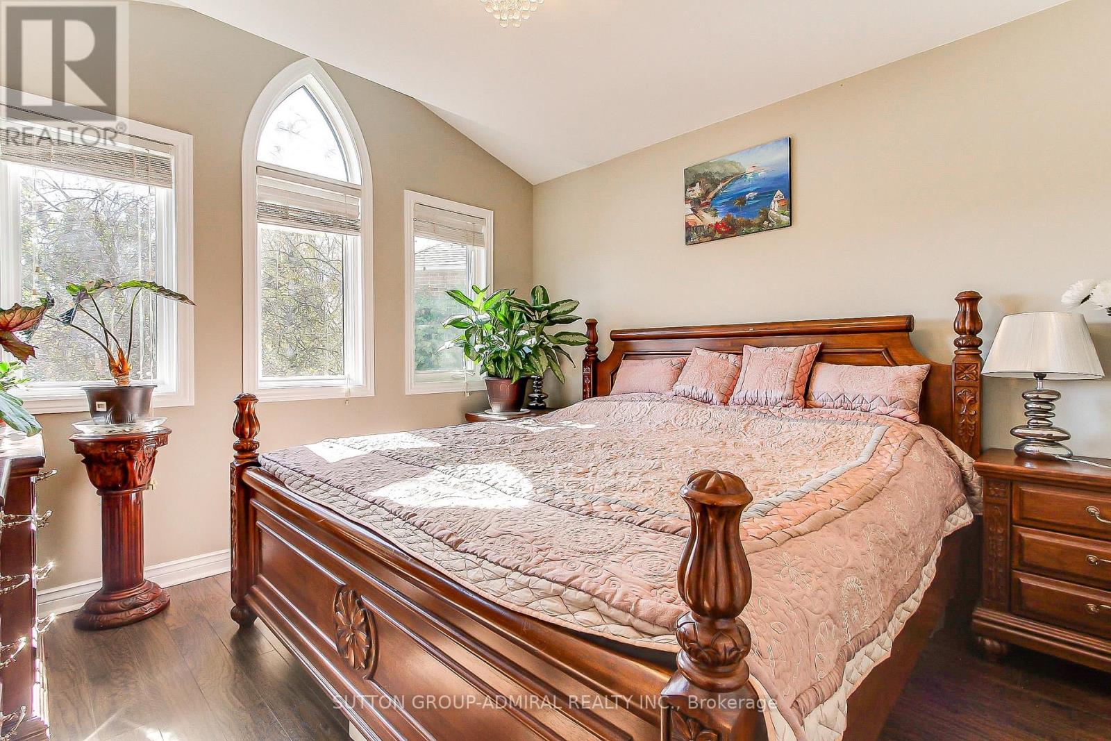 322 HARRY BEER COURT - 28