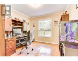 322 Harry Beer Court, Newmarket, ON L3Y8M2 Photo 18