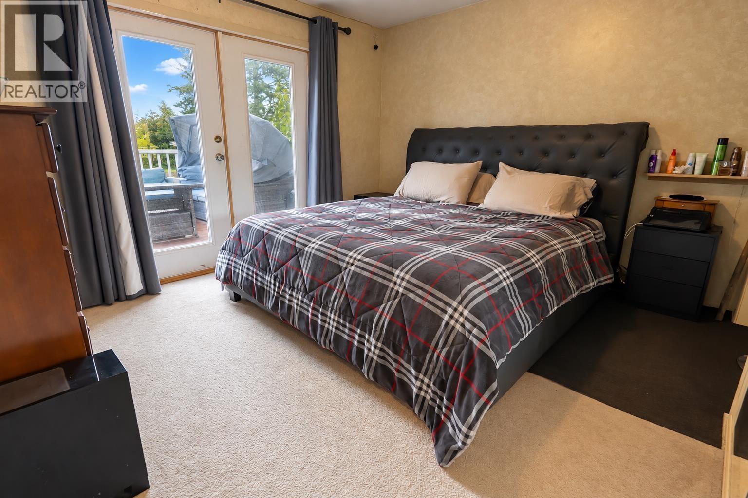 2898 E VICTORIA STREET, Vanderhoof