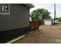 10314 100 Street, High Level, AB T0H1Z0 Photo 22