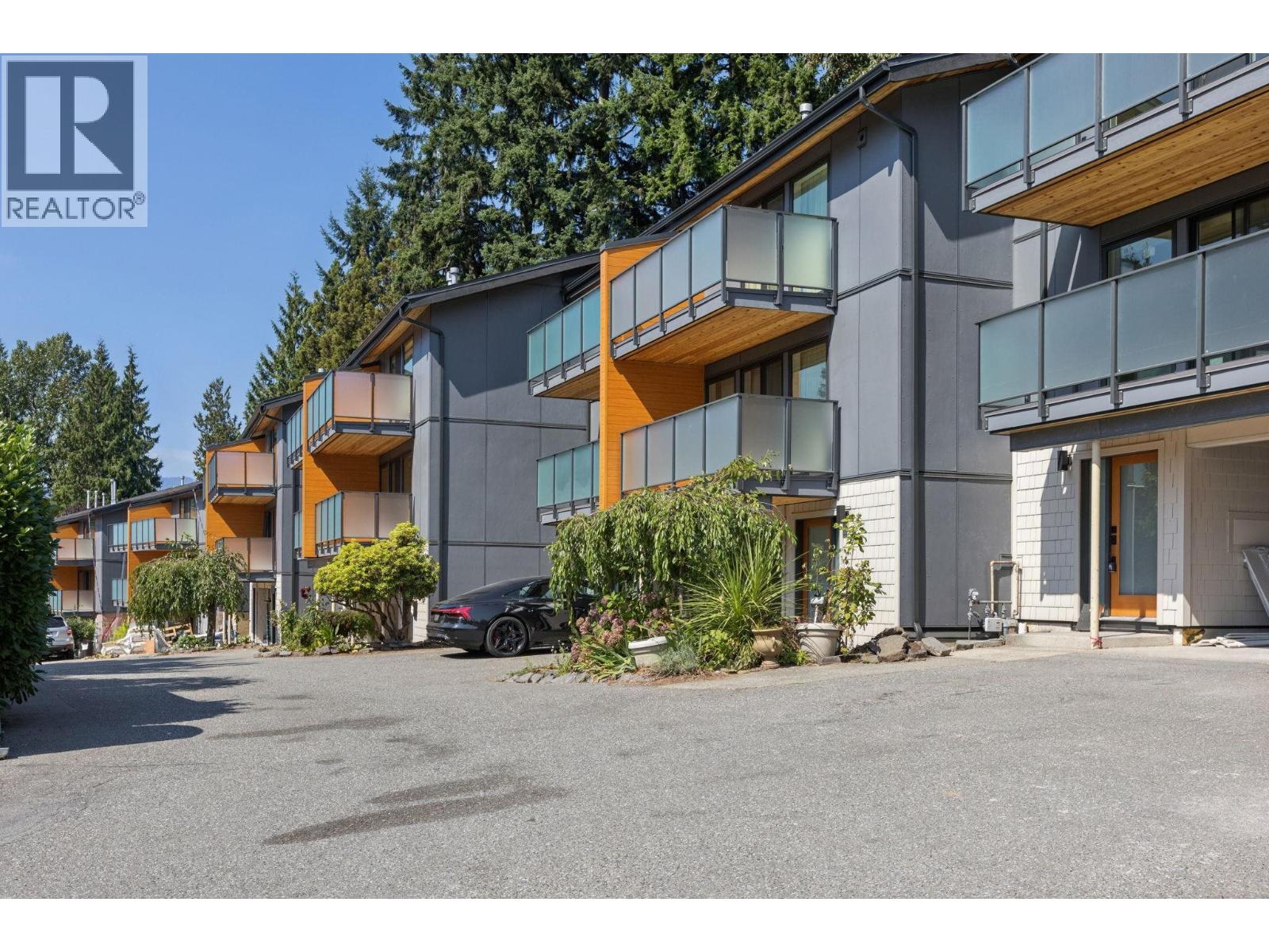 1084 LILLOOET ROAD, North Vancouver