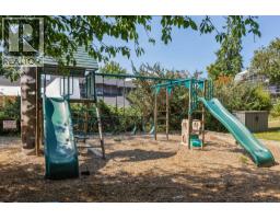 1084 Lillooet Road, North Vancouver, BC V7J2H8 Photo 6