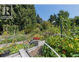 1084 Lillooet Road, North Vancouver, BC V7J2H8 Photo 12