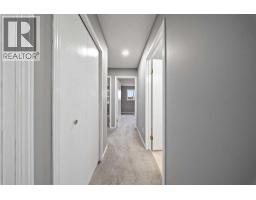 13 Country Hills Rise Nw, Calgary, AB T3K4S7 Photo 12