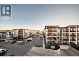 405, 10 Walgrove  SE - photo 16