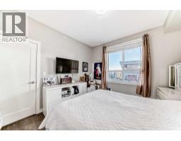 405, 10 Walgrove  SE - photo 21