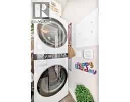 405, 10 Walgrove  SE - photo 30