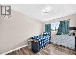 553 Macewan Drive NW - photo 20