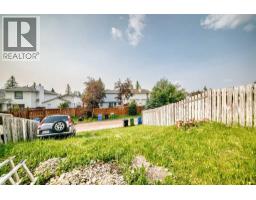 553 Macewan Drive NW - photo 34