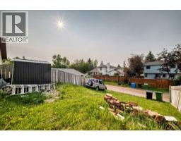 553 Macewan Drive NW - photo 35