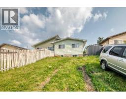 553 Macewan Drive NW - photo 37