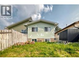 553 Macewan Drive NW - photo 36