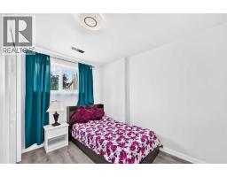 553 Macewan Drive NW - photo 29