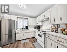 553 Macewan Drive NW - photo 13