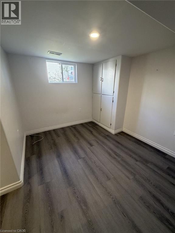 840 GUELPH Street Unit# B — photo 3