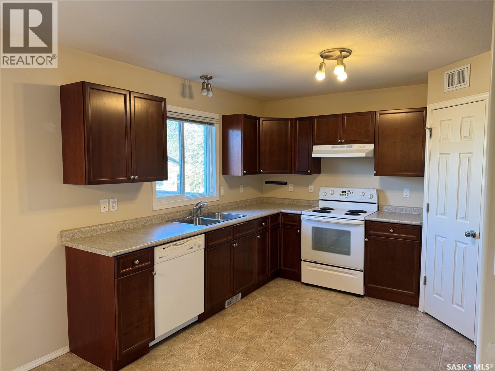 158 East Hampton BOULEVARD - 10