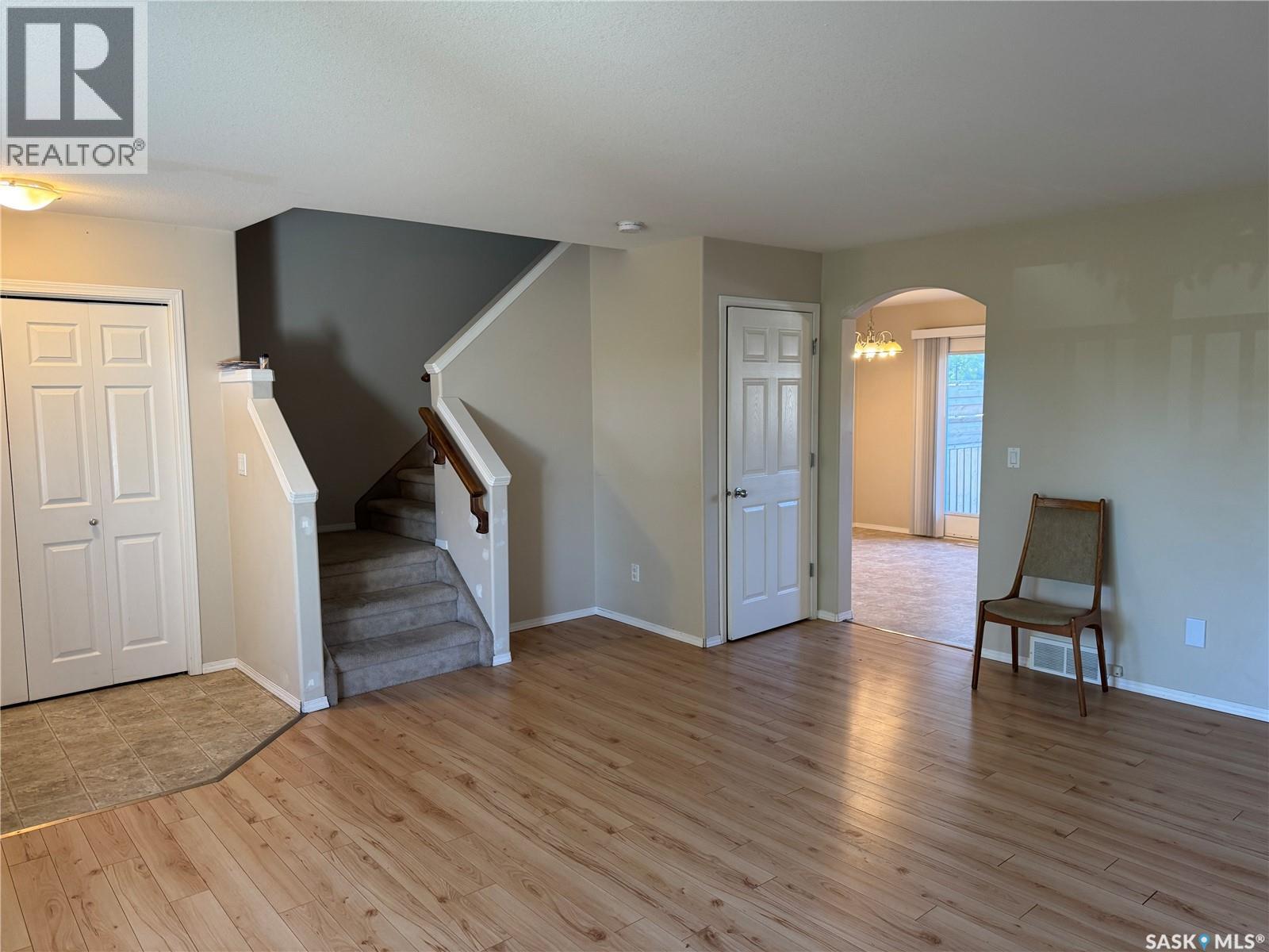 158 East Hampton BOULEVARD - 8