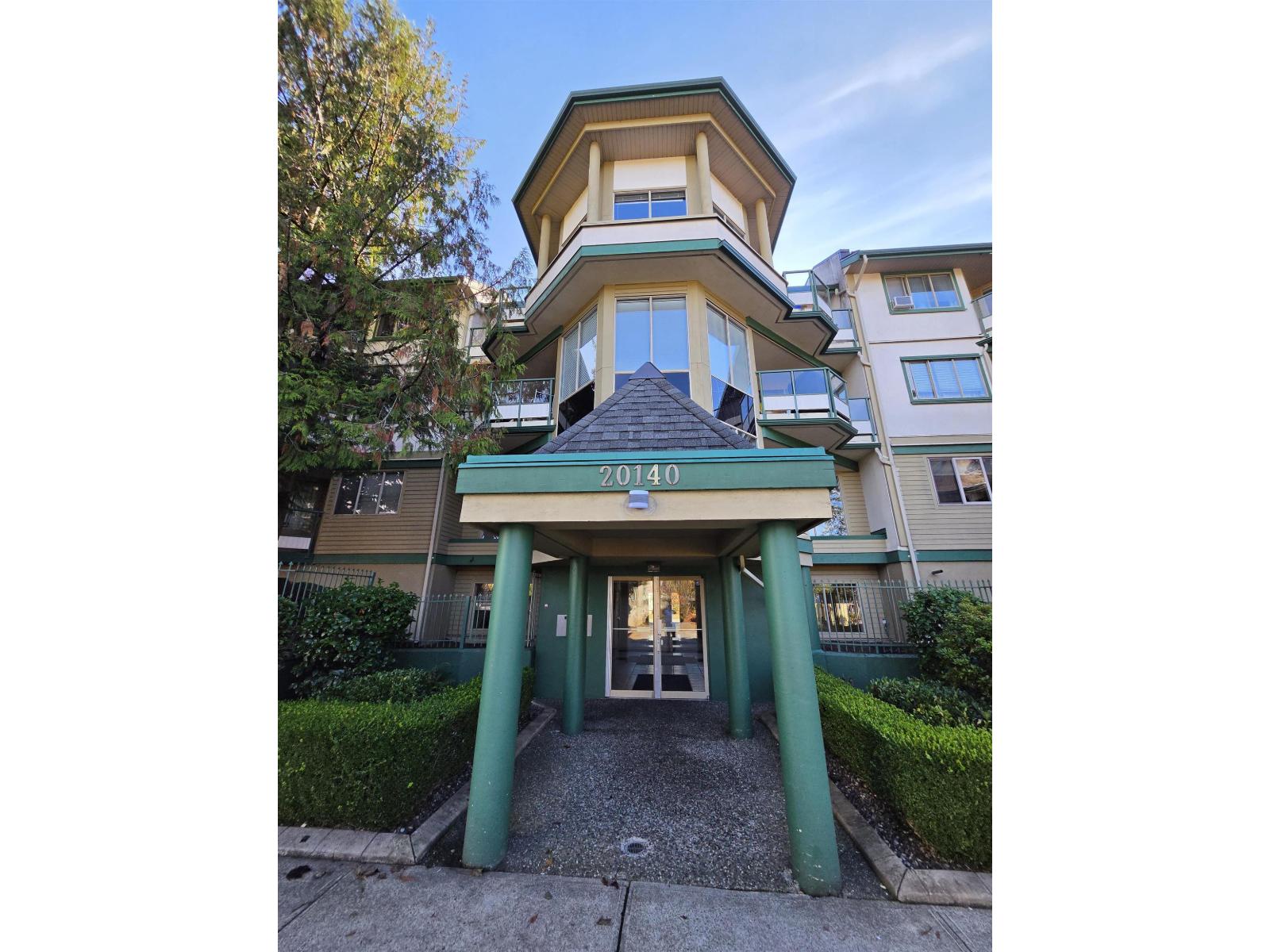 301 20140 56 AVENUE, Langley