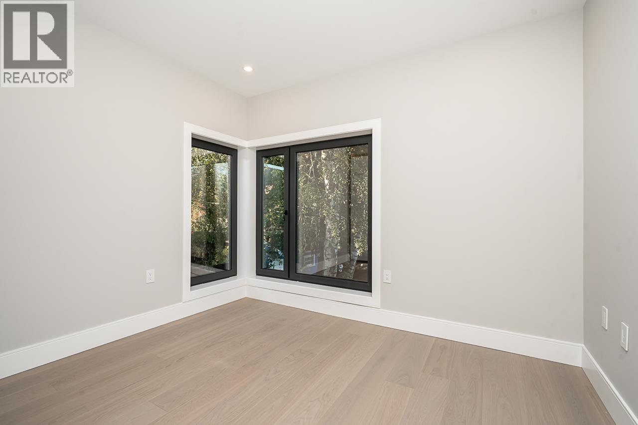 2 4579 W 11TH AVE AVENUE, Vancouver - Image 1