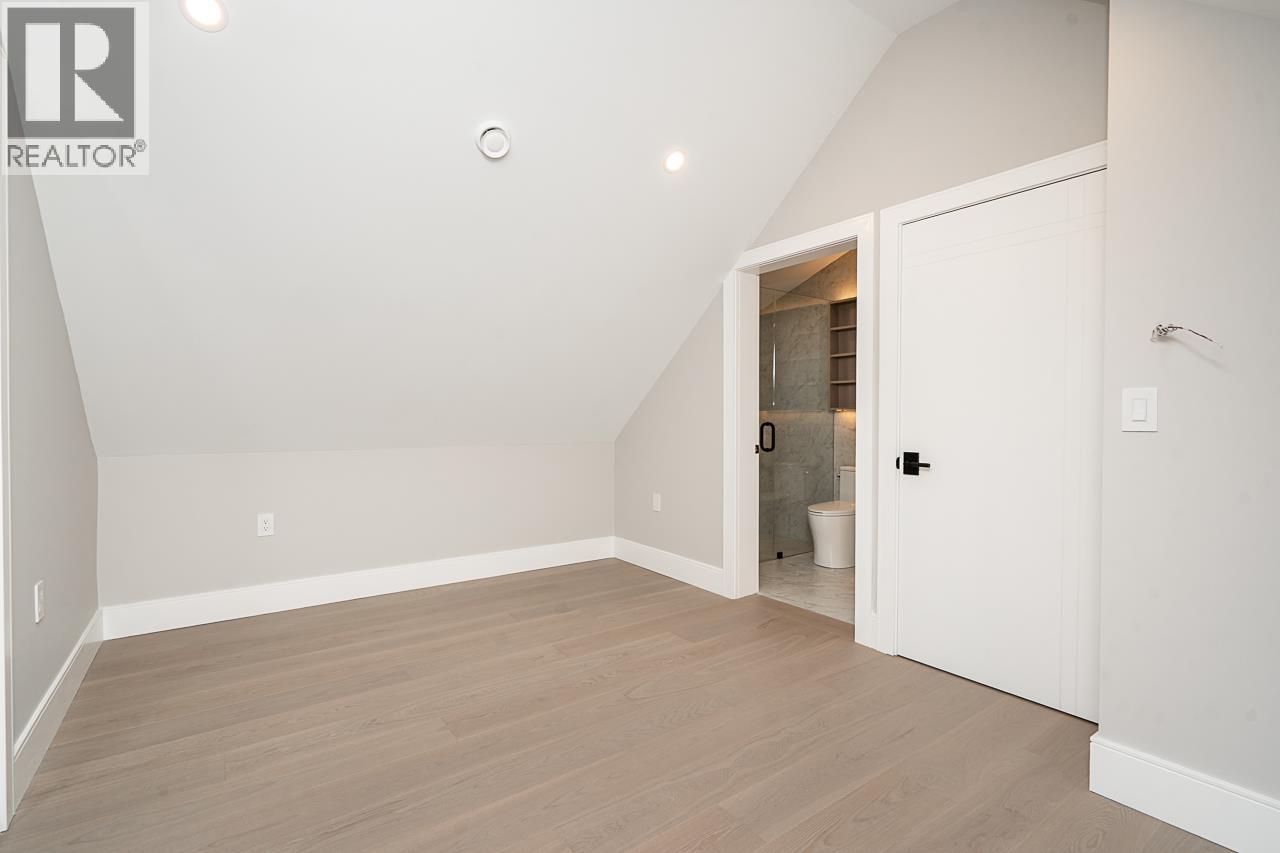 2 4579 W 11TH AVE AVENUE, Vancouver - Image 1