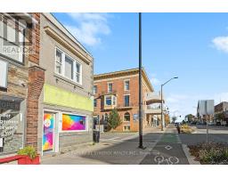 18 Beckwith Street N, Smiths Falls, ON K7A2B1 Photo 6