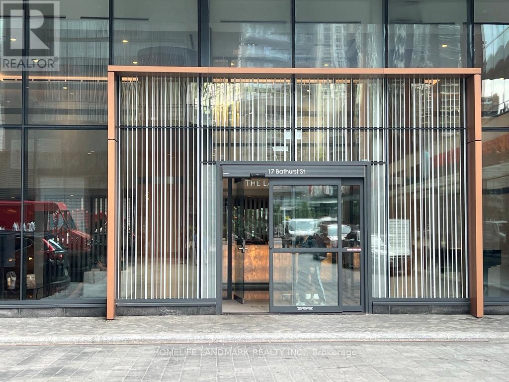 2115 - 17 BATHURST STREET