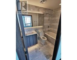 2115 - 17 Bathurst Street, Toronto, ON M5V0N1 Photo 9