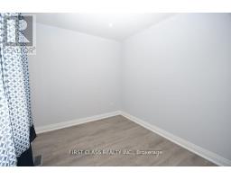 Front - 319 Senlac Road, Toronto, ON M2R1R2 Photo 9