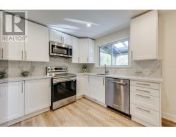 8 Bellbury Crescent, Toronto, ON M2J2J7 Photo 16