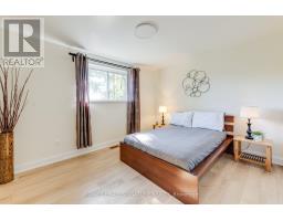Bedroom 2 - 8 Bellbury Crescent, Toronto, ON M2J2J7 Photo 8