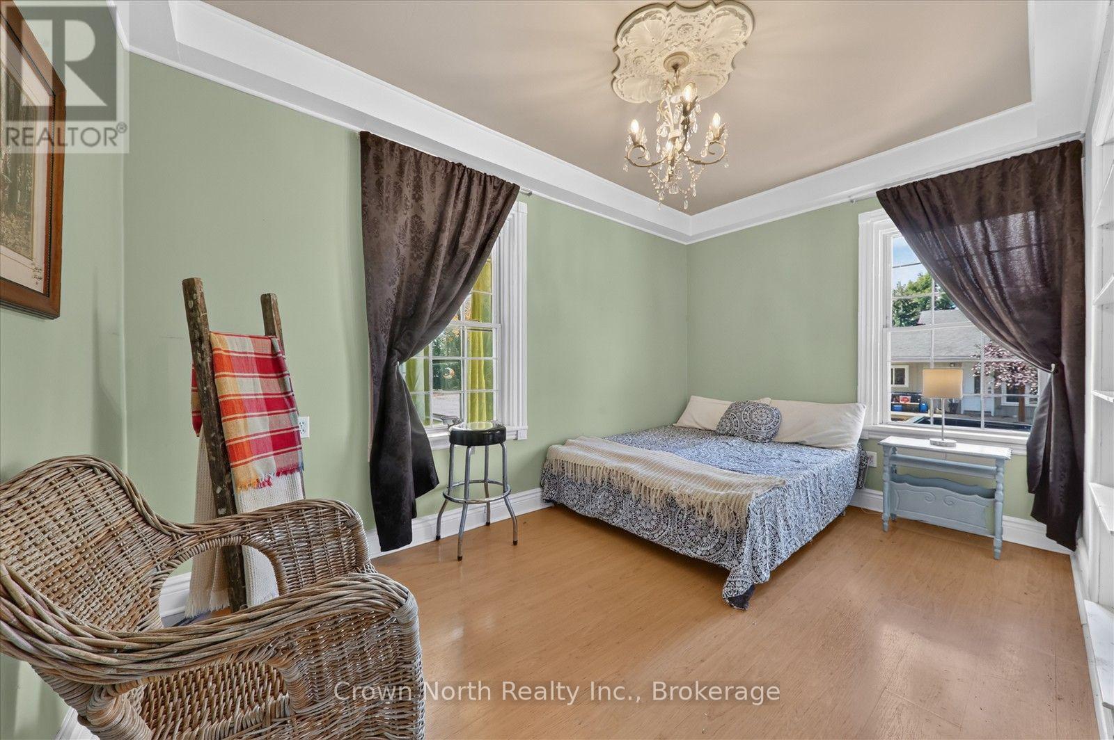 132 GLENGARRY ROAD - 28