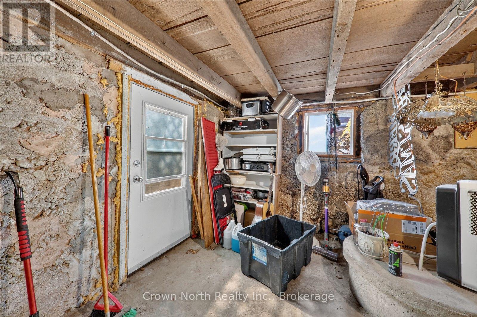 132 GLENGARRY ROAD - 31