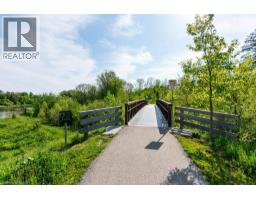 125 Woolner Trail, Kitchener, ON N2A4N3 Photo 46