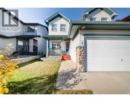 Primary Bedroom - 38 Everhollow Rise Sw, Calgary, AB T2Y5H2 Photo 8
