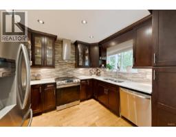 2 8745 Government Street, Burnaby, BC V3N4G9 Photo 12