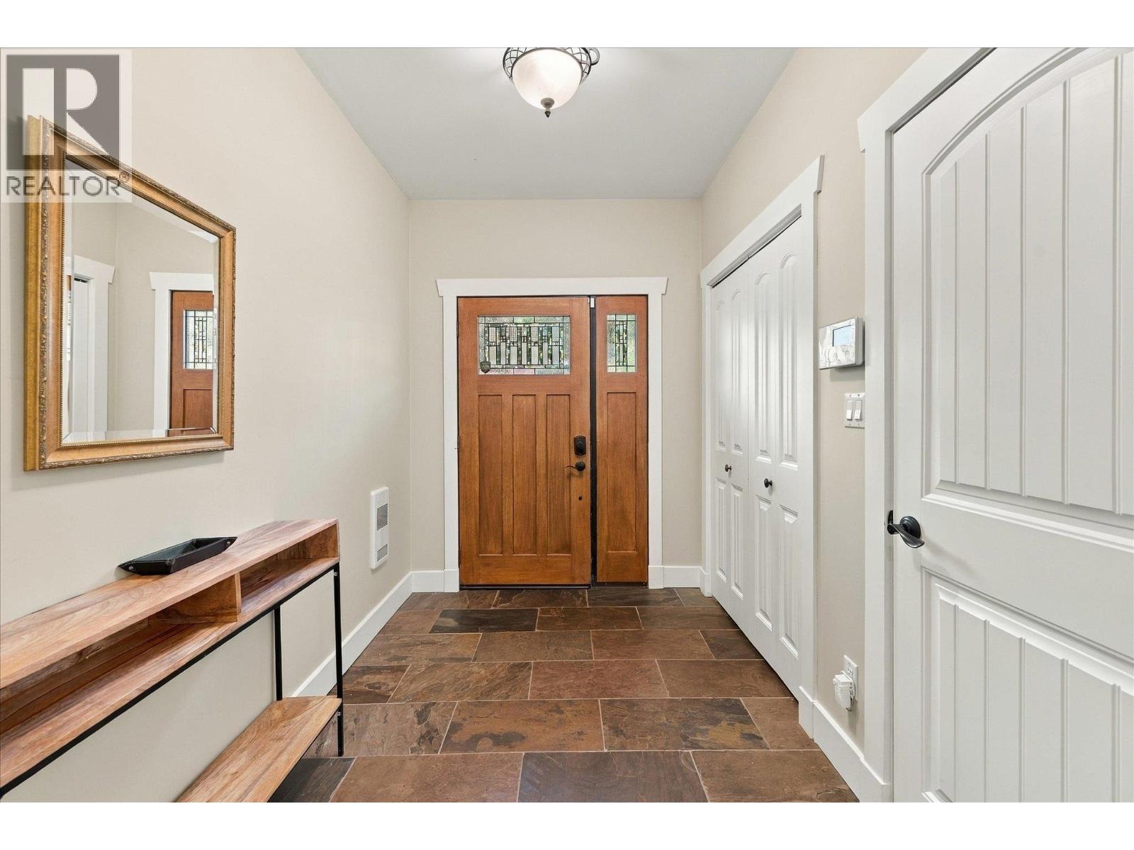 38590 WESTWAY AVENUE, Squamish
