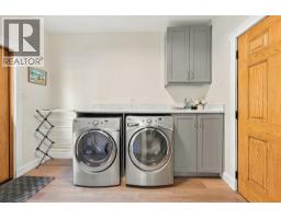 38590 Westway Avenue, Squamish, BC V8B0W4 Photo 26