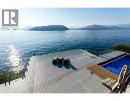 13 Ocean Point Drive, Vancouver, BC V7W3G7 Photo 8