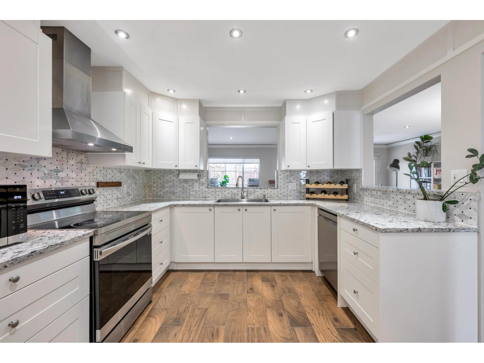 50 16016 82 AVENUE, Surrey
