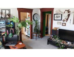 1951 Napier Street, Vancouver, BC V5L2N6 Photo 6