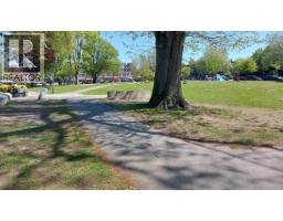 1951 Napier Street, Vancouver, BC V5L2N6 Photo 18