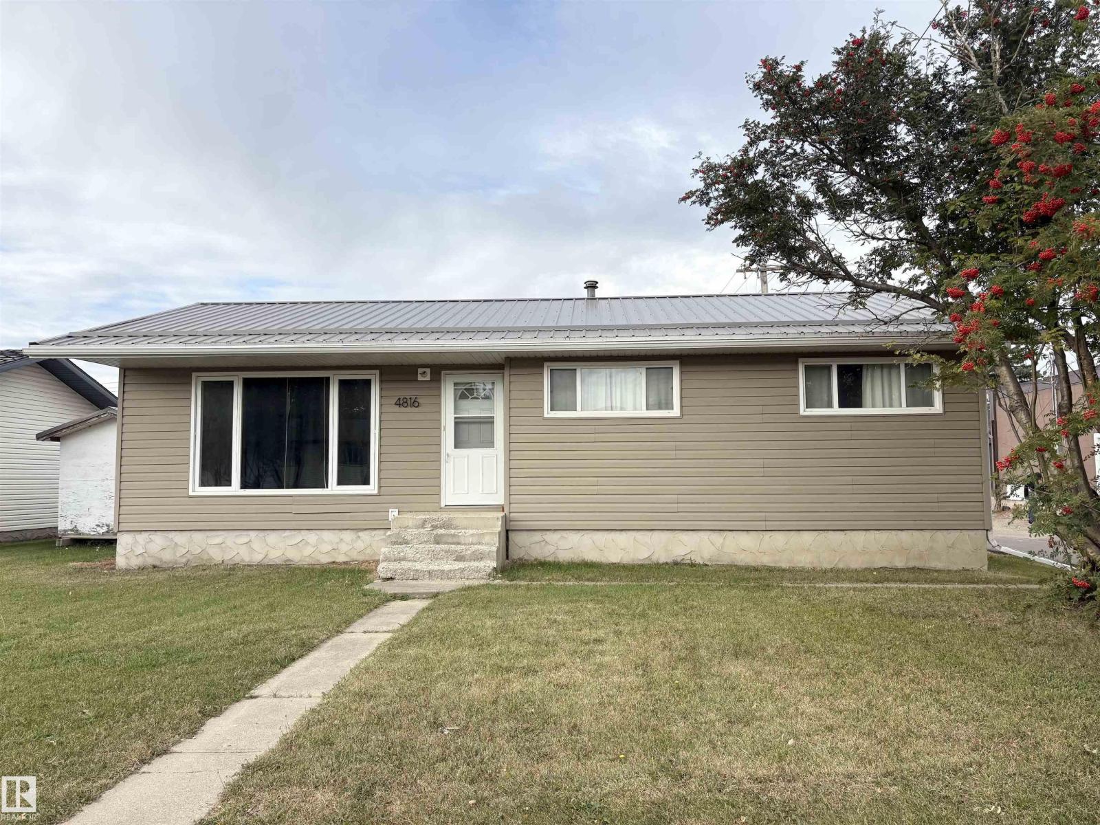 4816 54 ST - Image 26
