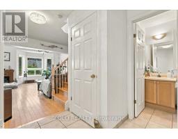 401 Hidden Creek Drive, Kitchener, ON N2N3N2 Photo 8