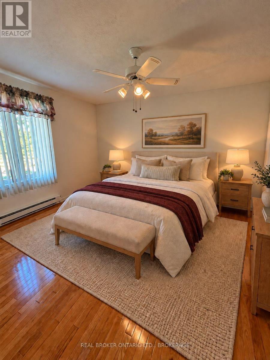 20392 ROY CRESCENT - 19